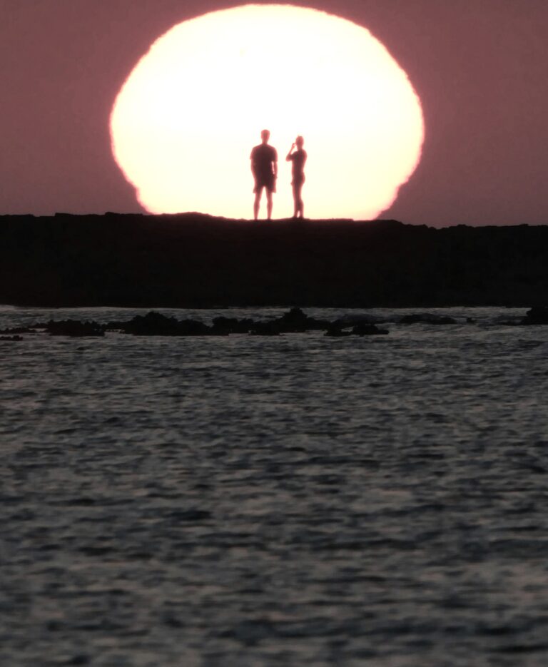 Observing Love Signals as a couple enjoys scenic beauty reflects emotional bonding in the five love languages.