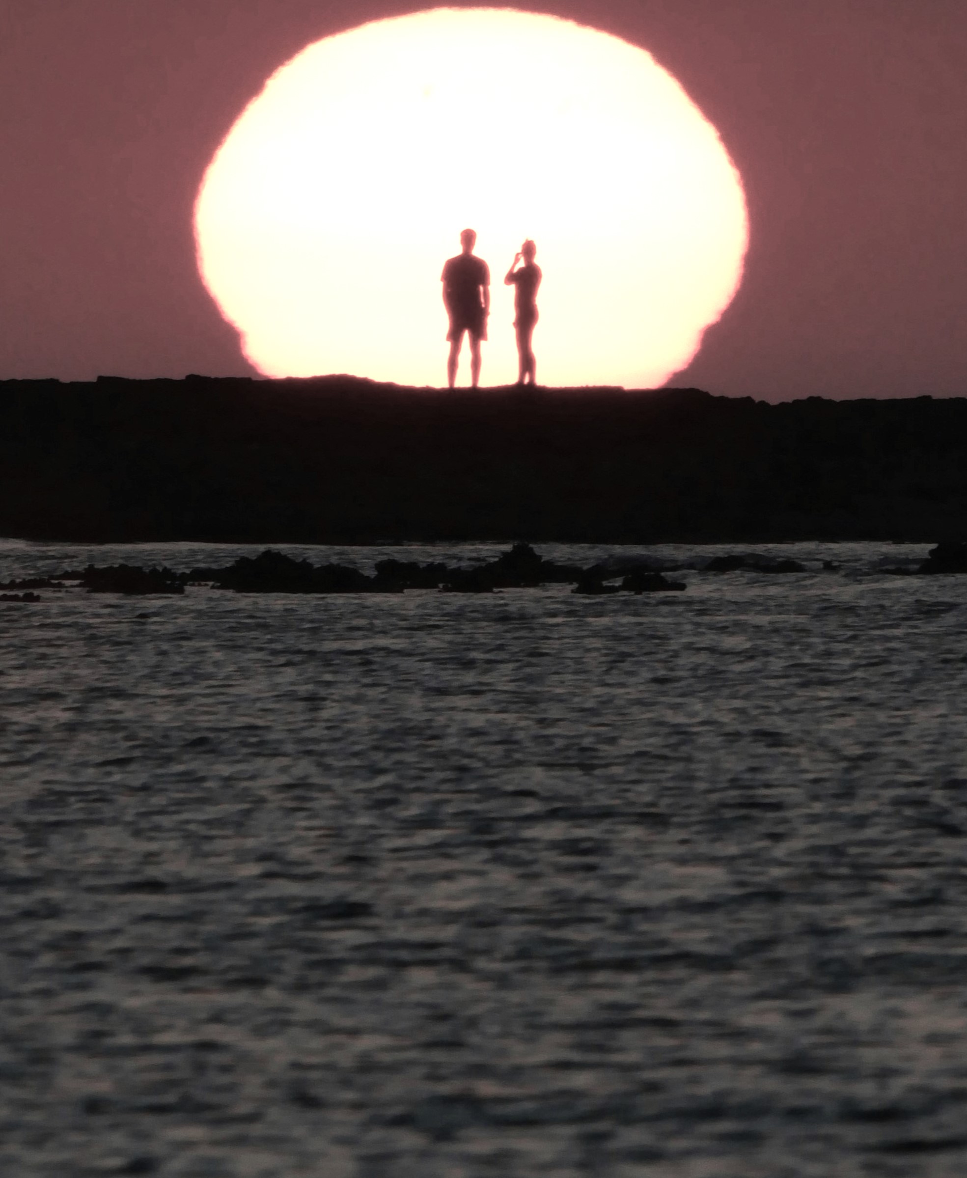 Observing Love Signals as a couple enjoys scenic beauty reflects emotional bonding in the five love languages.