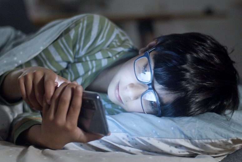Willingness | 5 Tips to Manage Your Children’s Screen Time