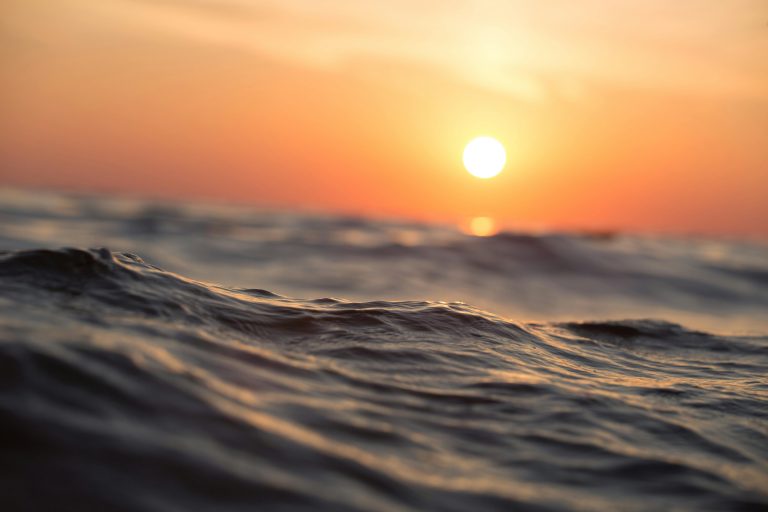 Sunset over ocean symbolizing Brain Benefits from nature, calm, emotional clarity, and sunset mindfulness practice.